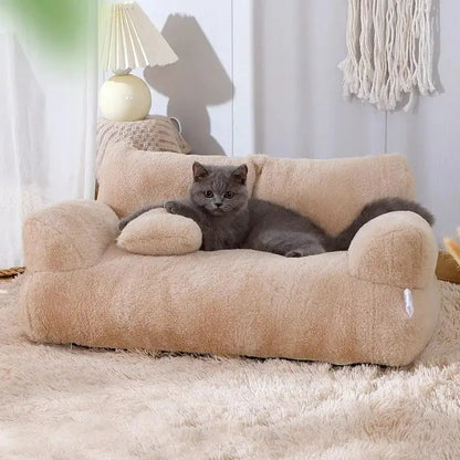 Luxuriöses Sofa für „pelzige Freunde“